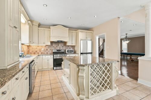 Open property gallery