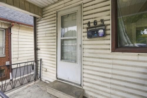 Open property gallery