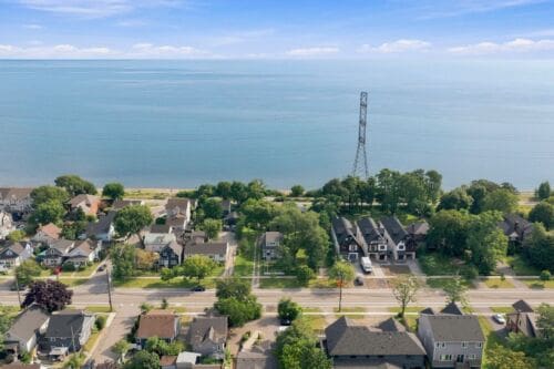 Open property gallery