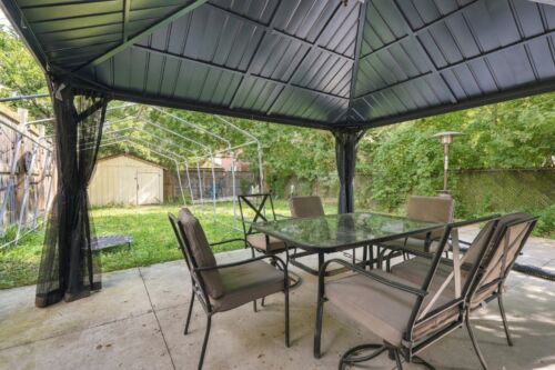 Open property gallery
