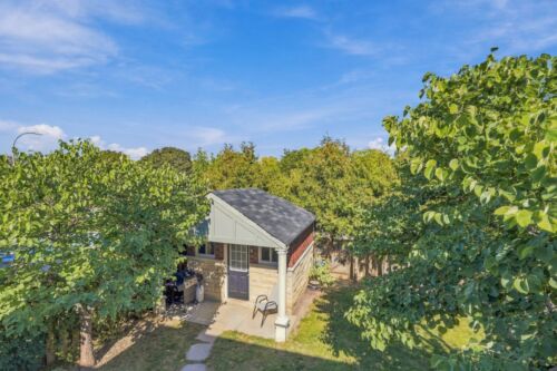 Open property gallery