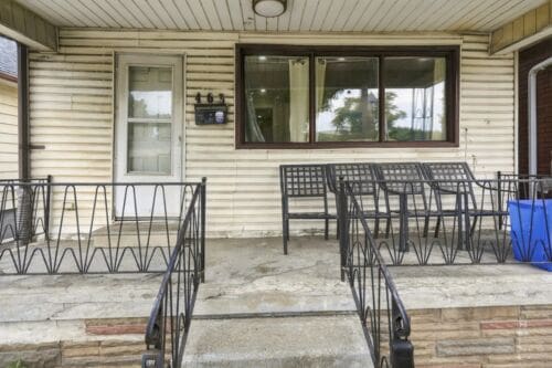 Open property gallery