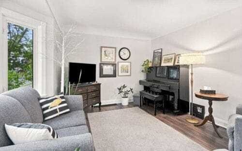 Open property gallery