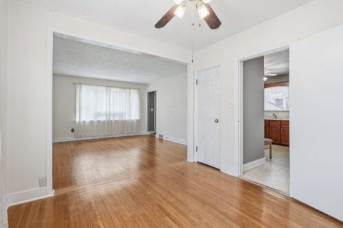 Open property gallery