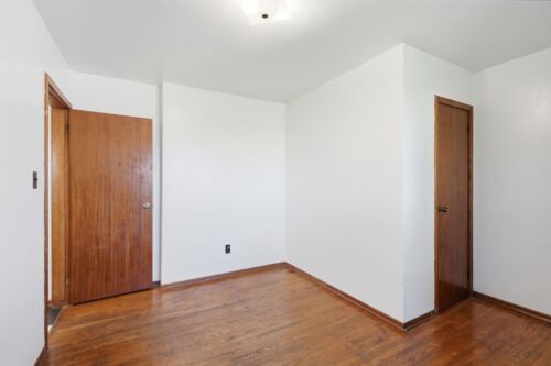Open property gallery