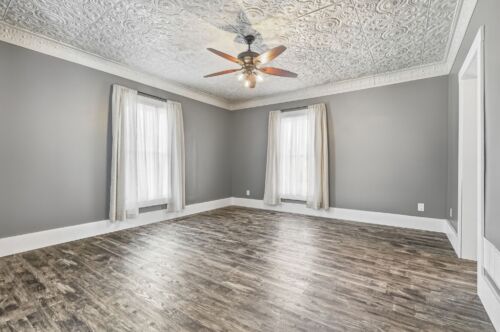 Open property gallery