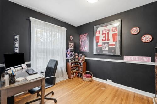 Open property gallery