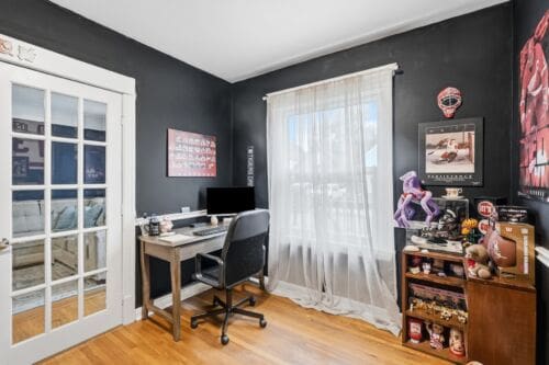 Open property gallery
