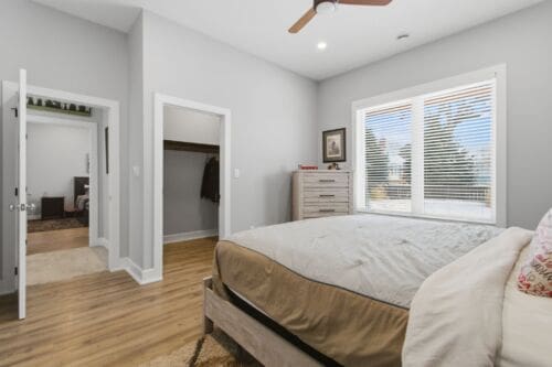 Open property gallery