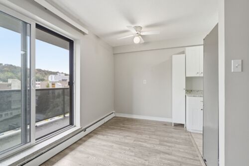 Open property gallery