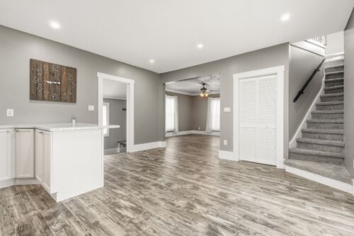 Open property gallery