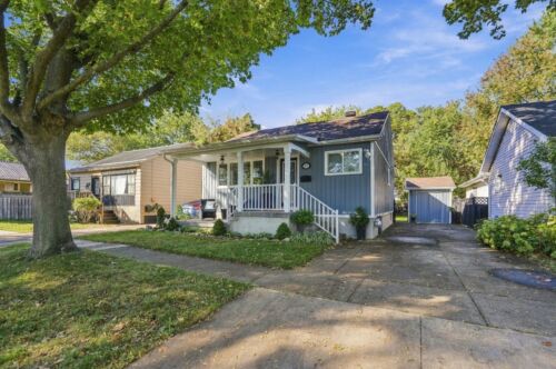 Open property gallery
