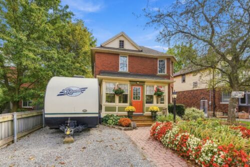 Open property gallery
