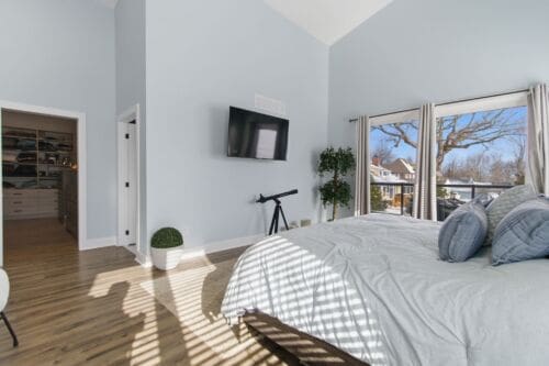Open property gallery