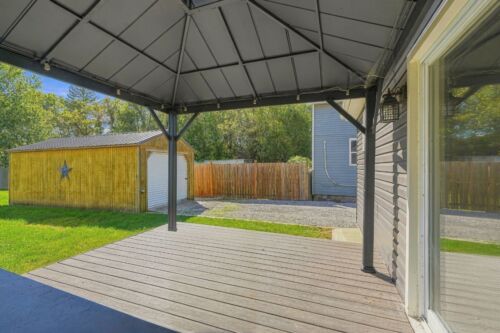 Open property gallery