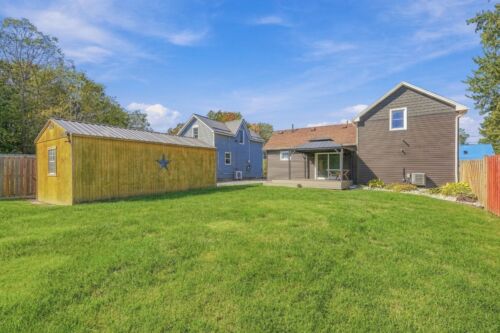 Open property gallery