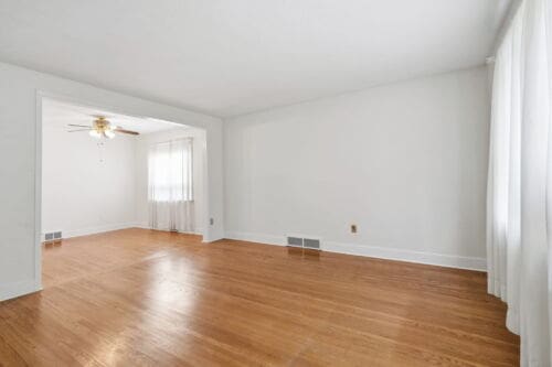 Open property gallery