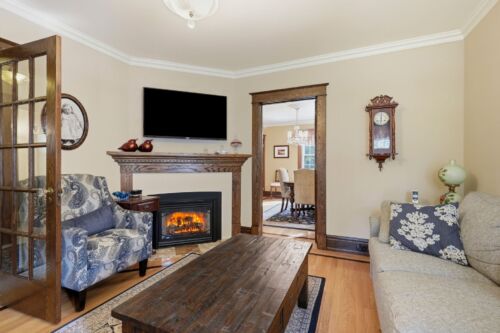 Open property gallery