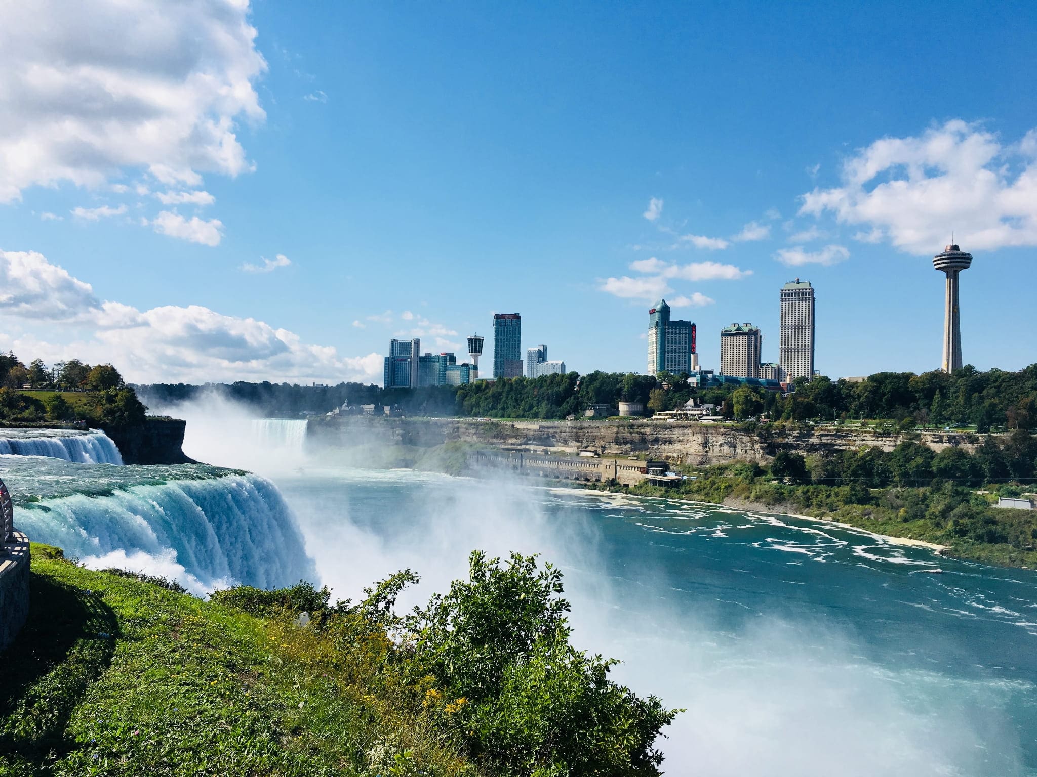 Scenic view of Niagara Falls and the Canadian skyline near Niagara Falls neighbourhoods.